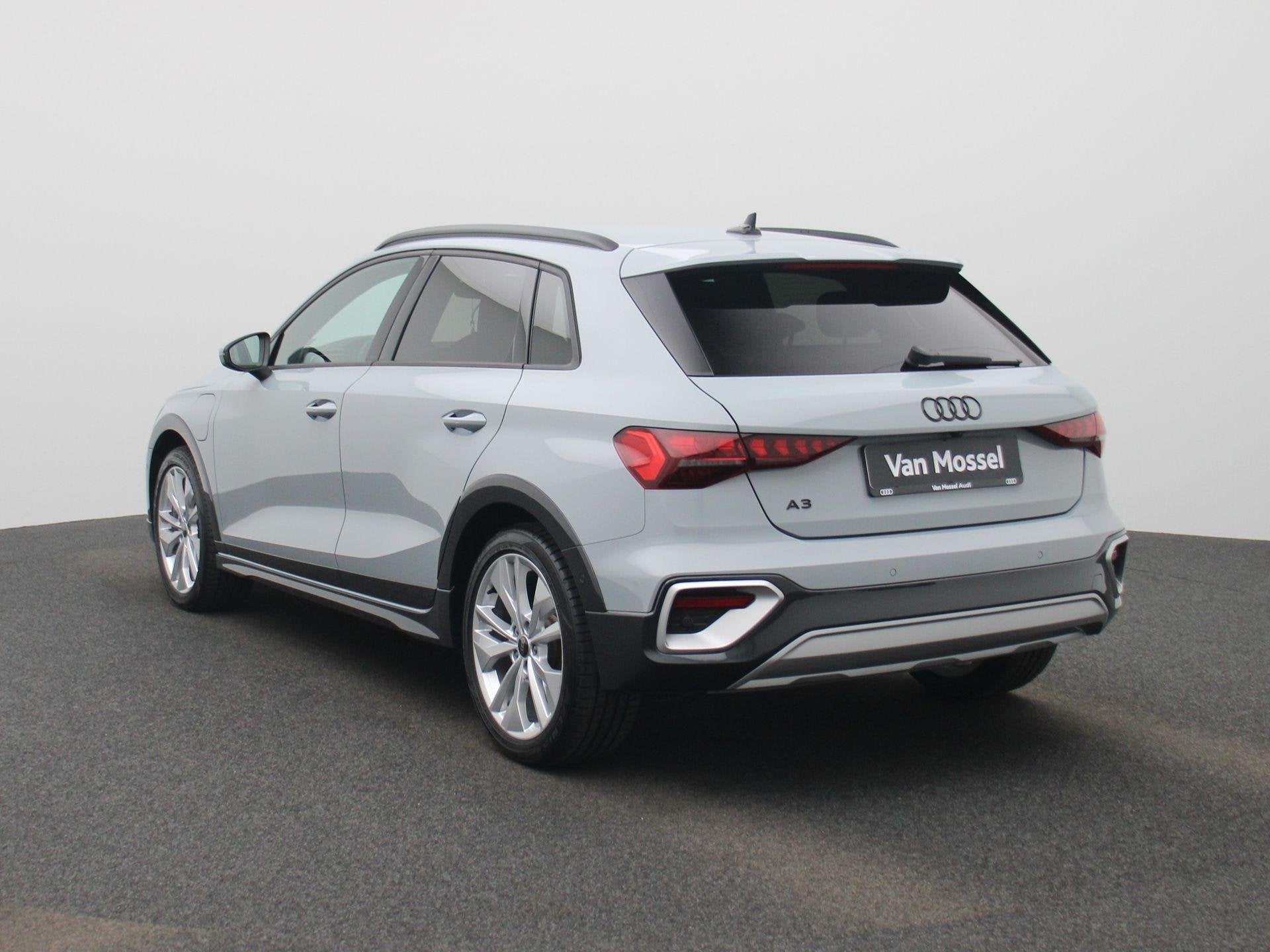 Audi A3 allstreet 40 TFSI e Advanced edition l Adaptive crui, Auto's, Audi, 12 maanden, Stof, 4 cilinders, 150 min