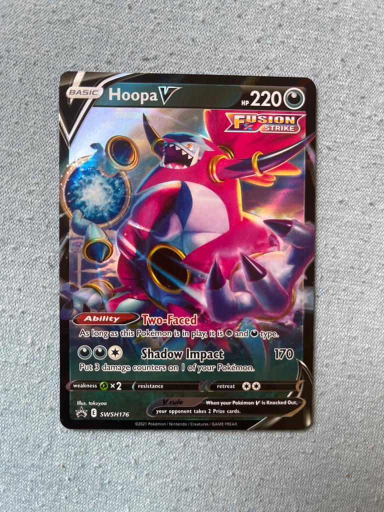 Hoopa V Fusion Strike Pokémon Kaart SWSH176, Ophalen of Verzenden, Zo goed als nieuw, Losse kaart