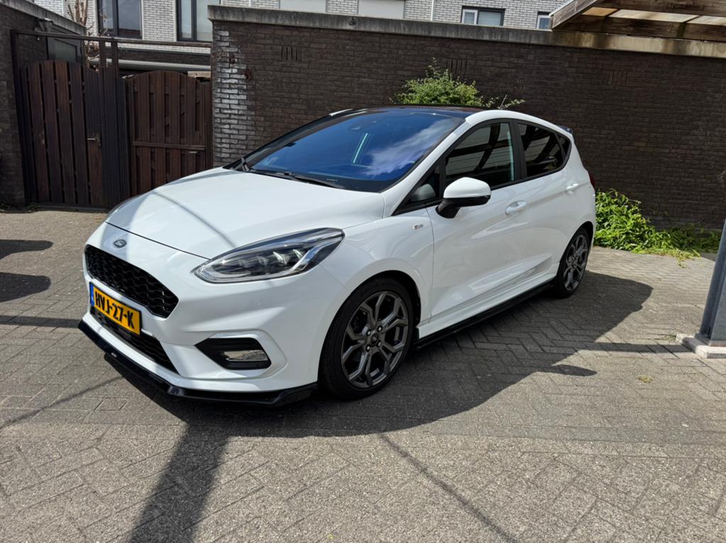Ford Fiësta st line 1.0 157pk, Auto's, Voorwielaandrijving, Zwart, Wit, Handgeschakeld