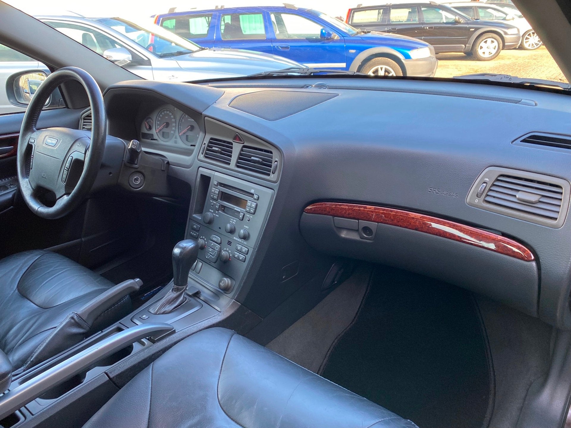 Volvo XC70 2.5 T AWD Automaat Comfort LEER / SUNROOF / YOUNG, foto 9