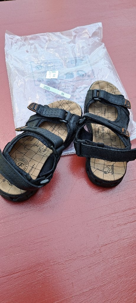 Nieuwe Sandalen, Sandalen, Zwart, Nieuw, Ophalen of Verzenden