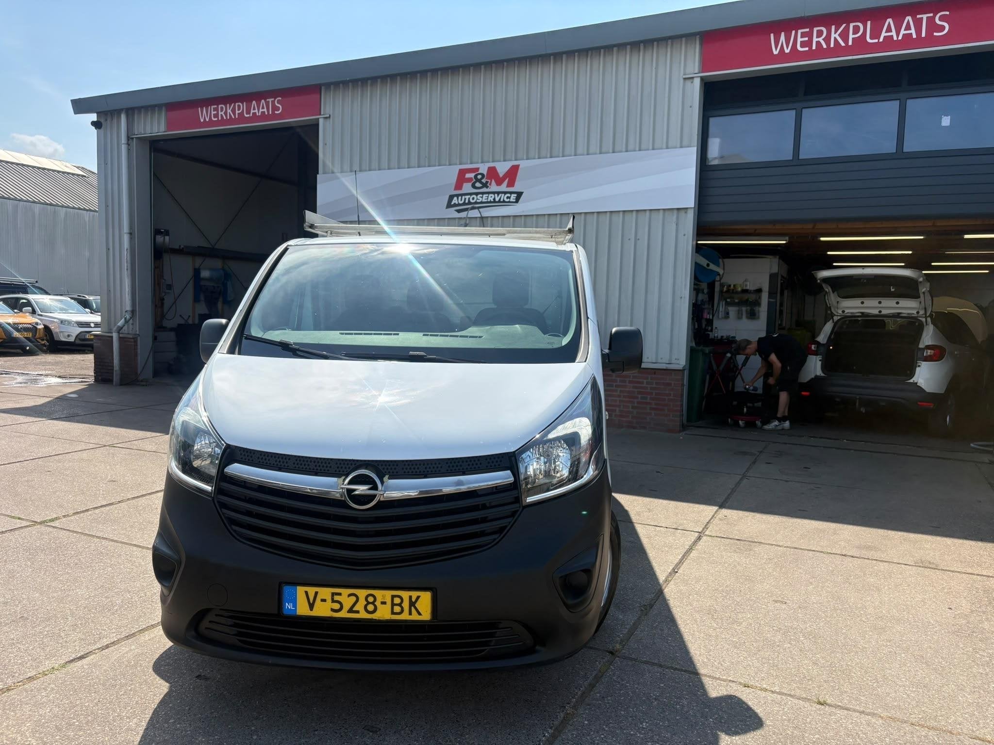 Opel Vivaro 1.6 CDTI L1H1 Edition Airco, cruise, pdc achter,, Voorwielaandrijving, Parkeersensor, Gebruikt, Euro 6