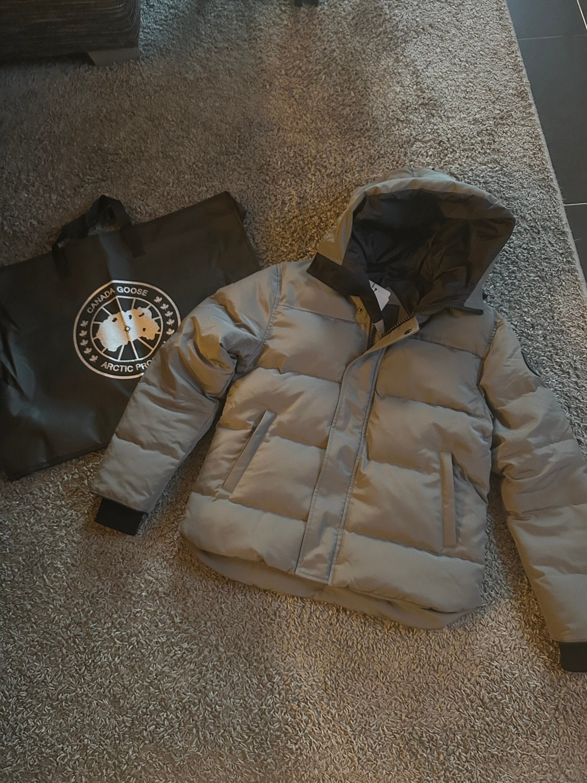Canada Goose MacMillan maat XS valt als S, Kleding | Heren, Jassen | Winter, Ophalen of Verzenden, Nieuw, Maat 46 (S) of kleiner