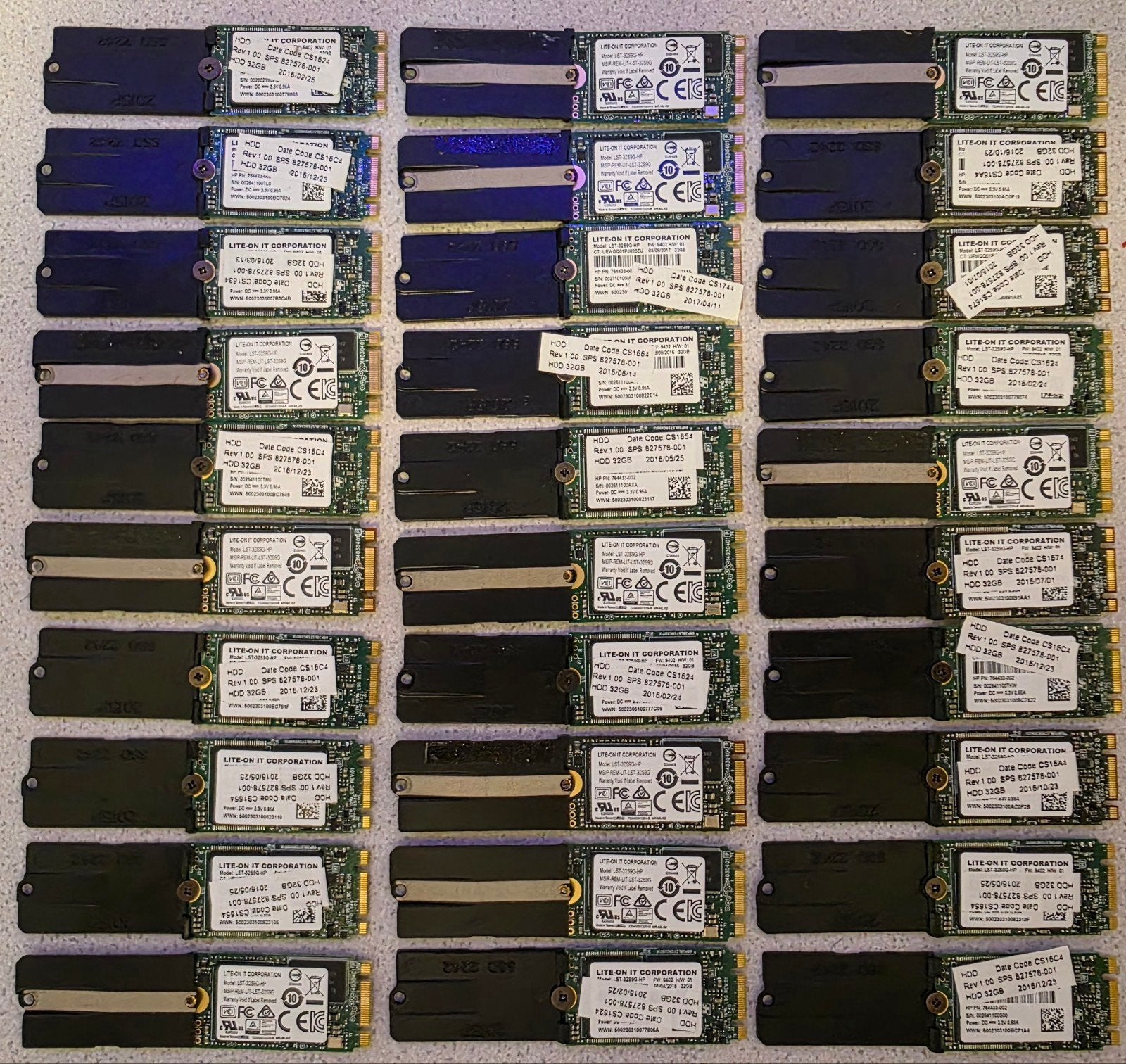 Partij van 57x Lite-On 32GB M.2 SATA SSD hardeschijf, Computers en Software, Intern, Ophalen of Verzenden, Zo goed als nieuw, 32GB