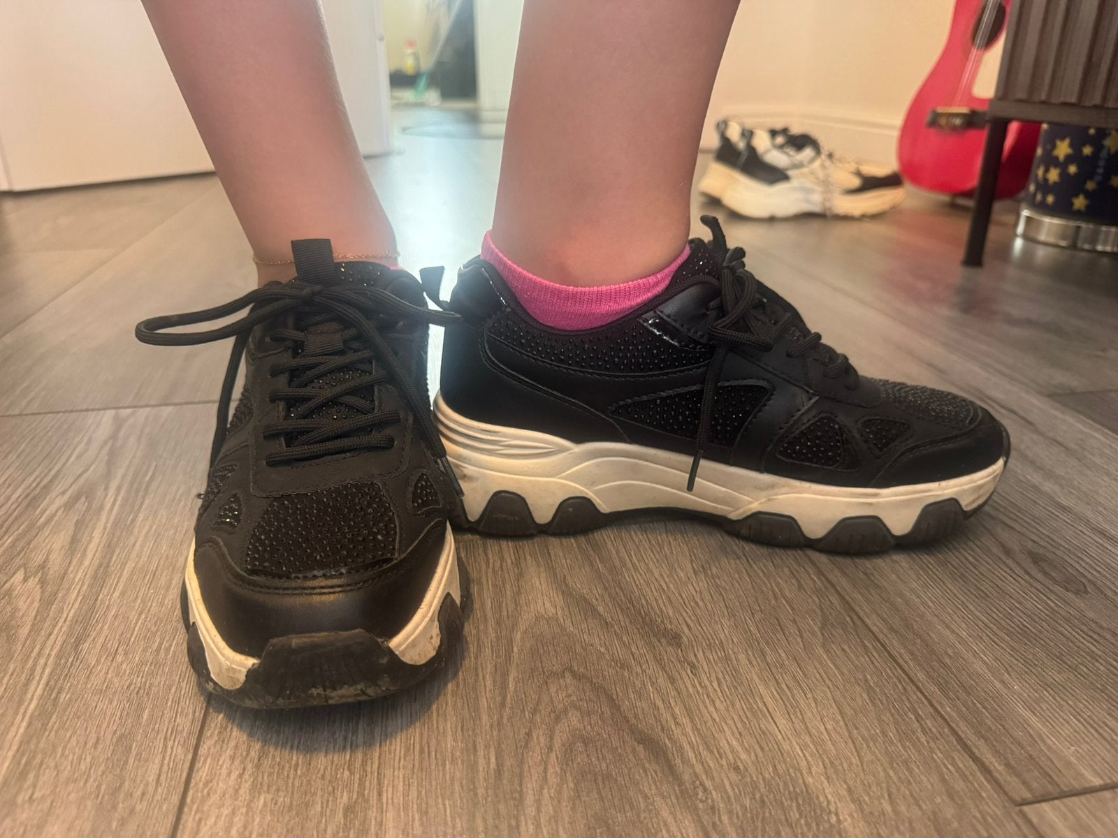 Sneakers zwarte met glitters, Ophalen of Verzenden, Zo goed als nieuw