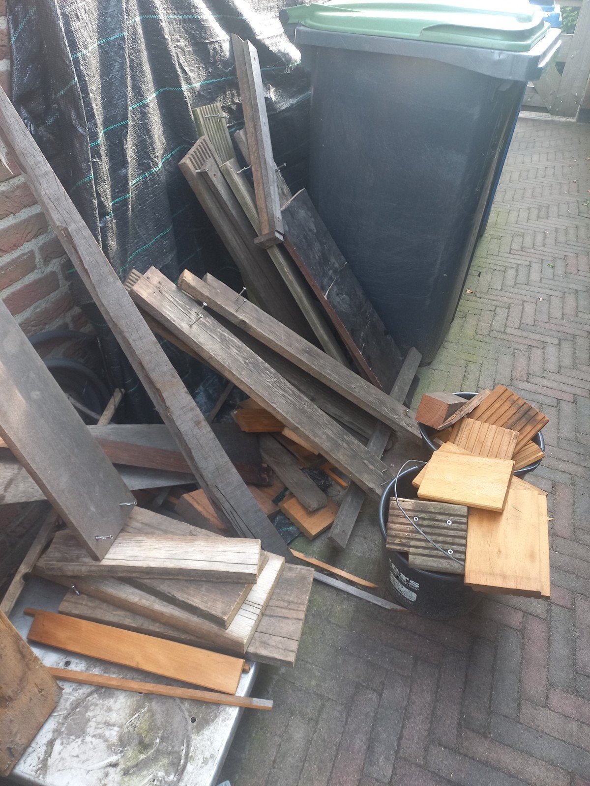Gratis brandhout, Tuin en Terras, Haardhout, Minder dan 3 m³, Ophalen, Overige houtsoorten, Blokken