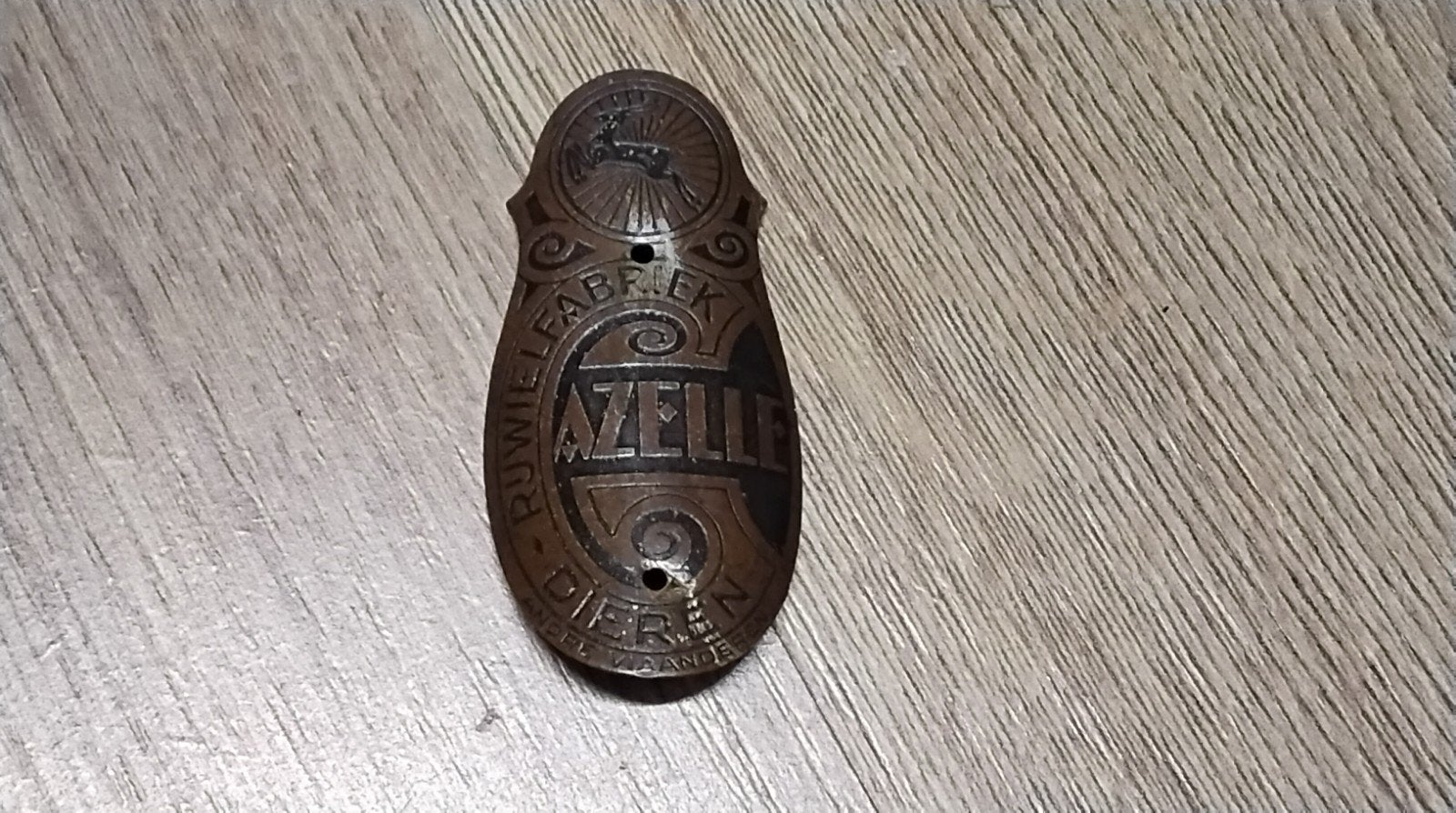 GAZELLE BALHOOFDPLAATJE 1930, Verzenden