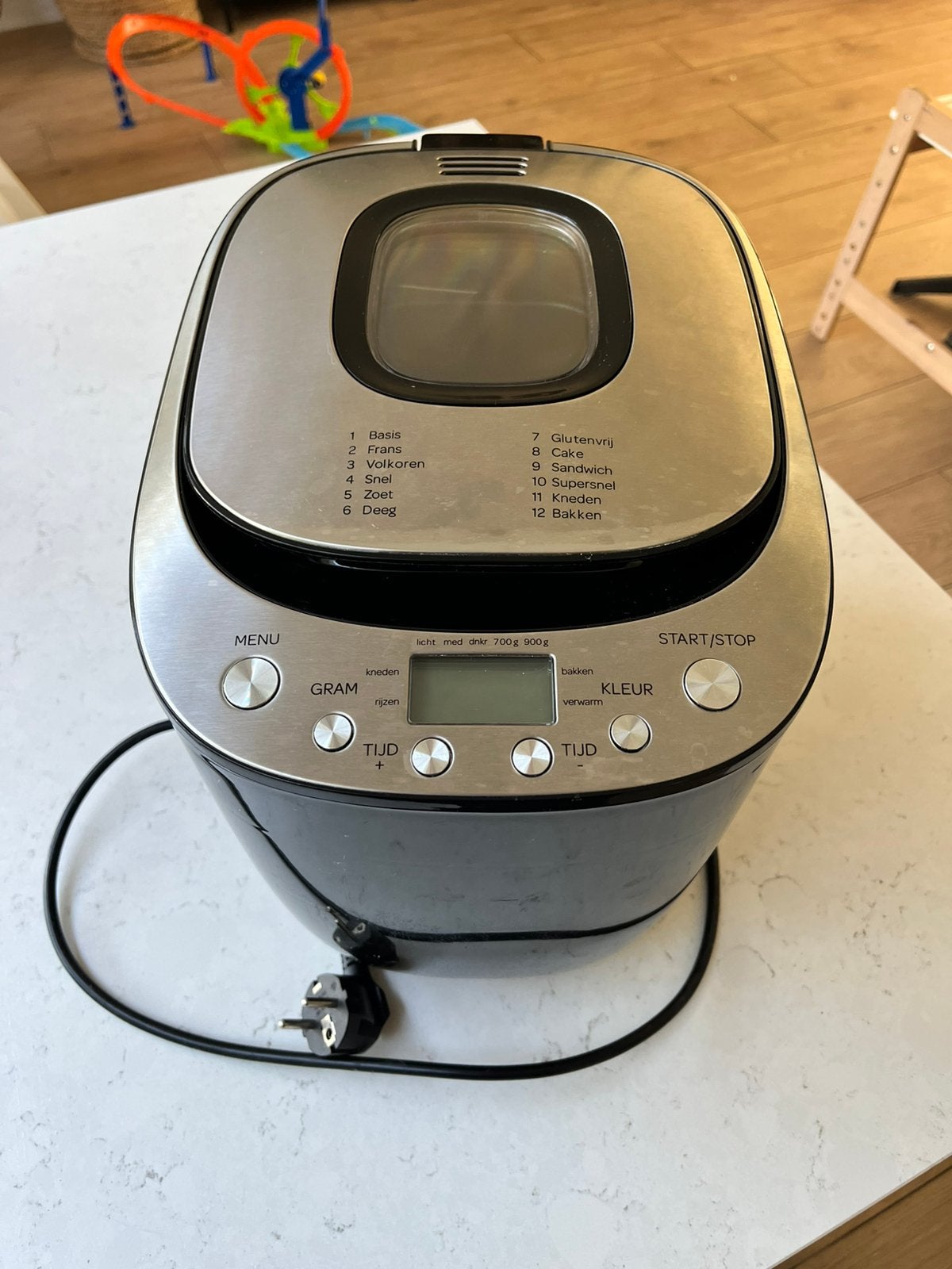Inventum broodbakmachine, Kijkvenster, 800 tot 1200 gram deeg, Zo goed als nieuw, Ophalen