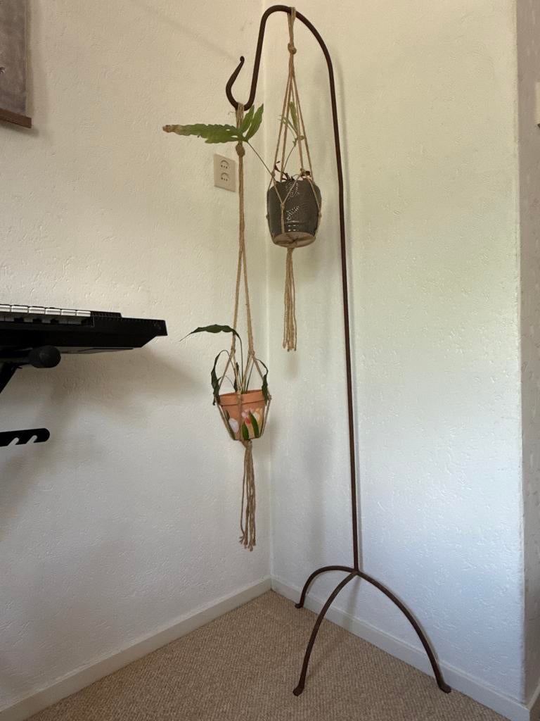 Metalen plantenstandaard, Huis en Inrichting, Woonaccessoires | Overige, Ophalen, Gebruikt, Metaal, Bruin