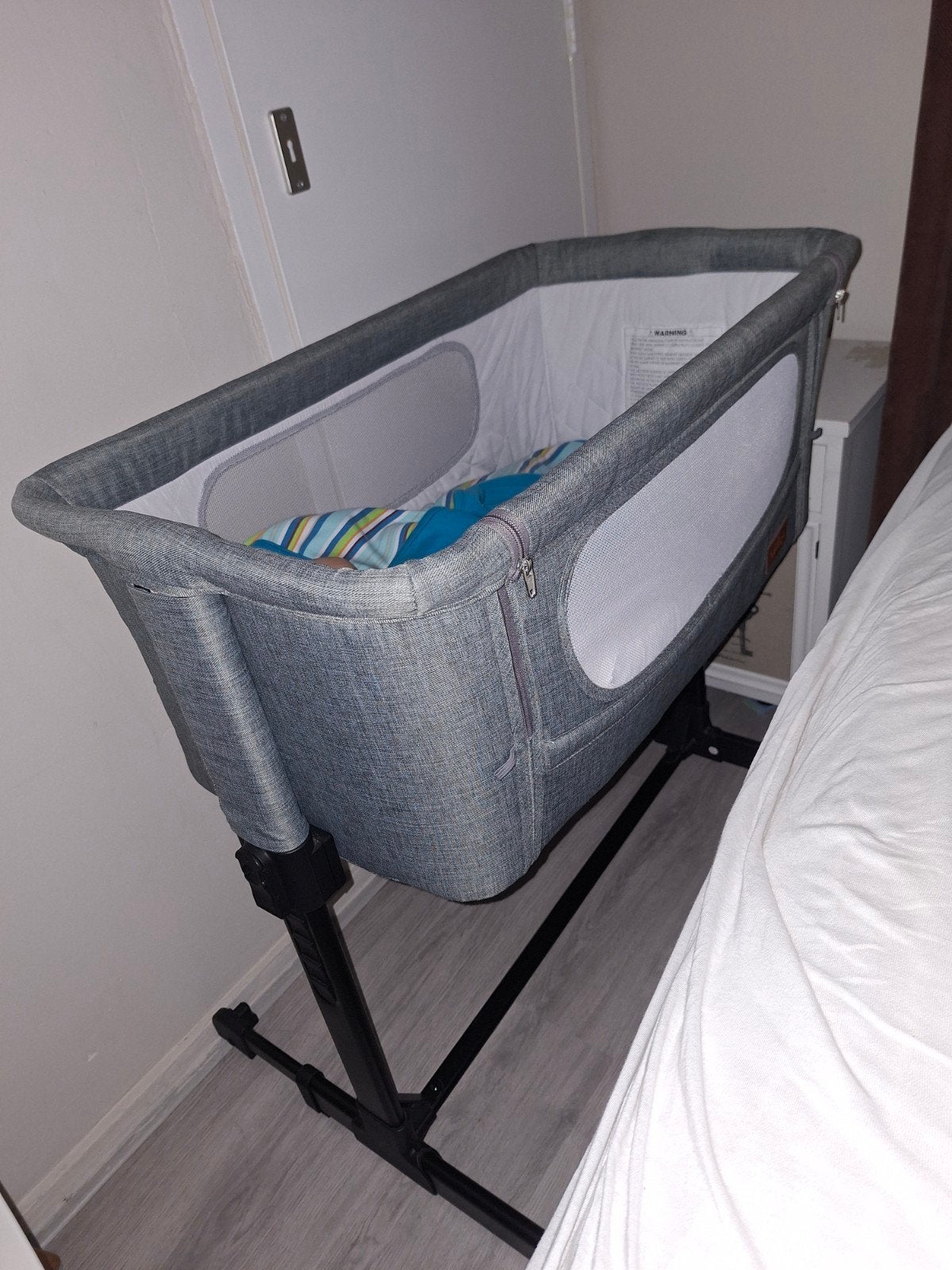 Co-sleeper/Wiegje - Ideaal voor naast het bed, Ophalen of Verzenden, Zo goed als nieuw, Wieg