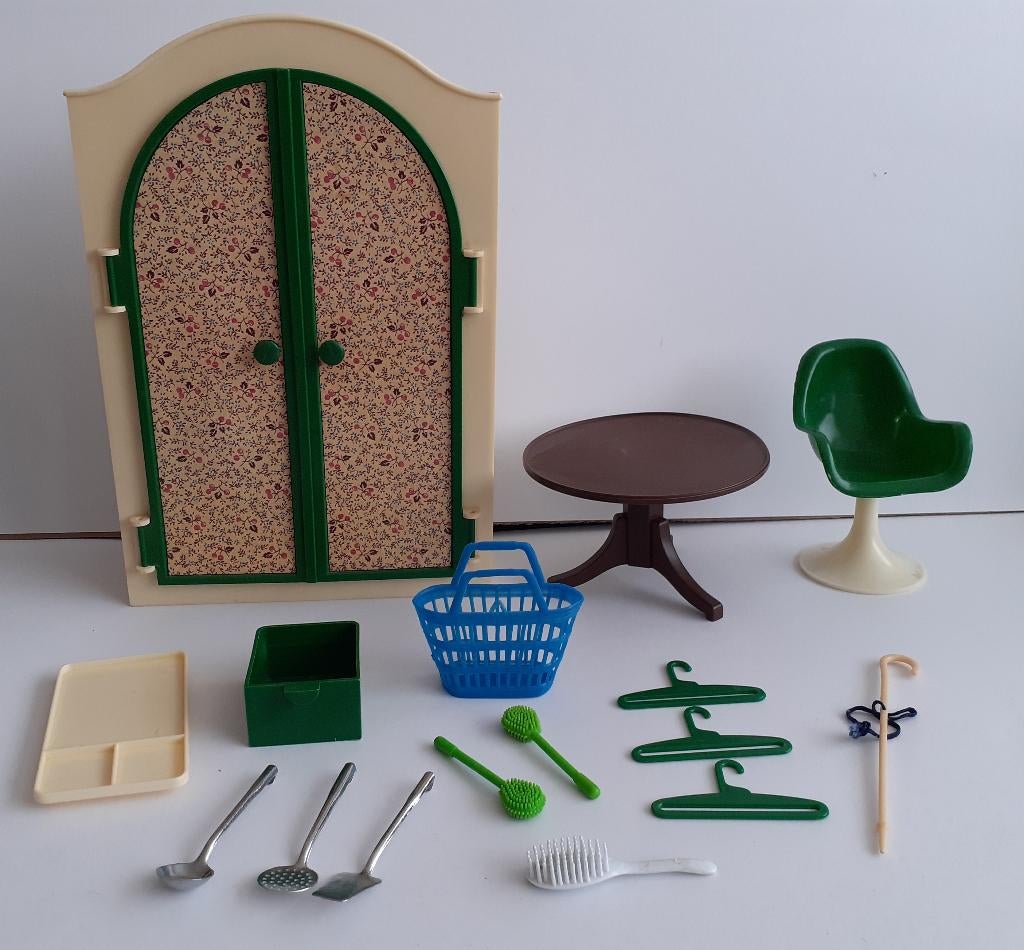Fleur meubels en spulletjes barbie sindy, Ophalen of Verzenden, Gebruikt, Overige typen