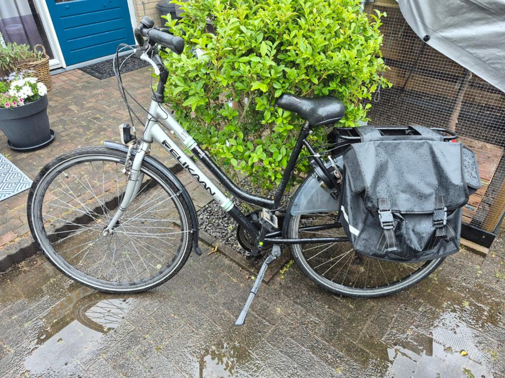 Pelikaan Stadsfiets Damesfiets uit 2017, Gebruikt, Velgrem, Versnellingen, 50 tot 53 cm