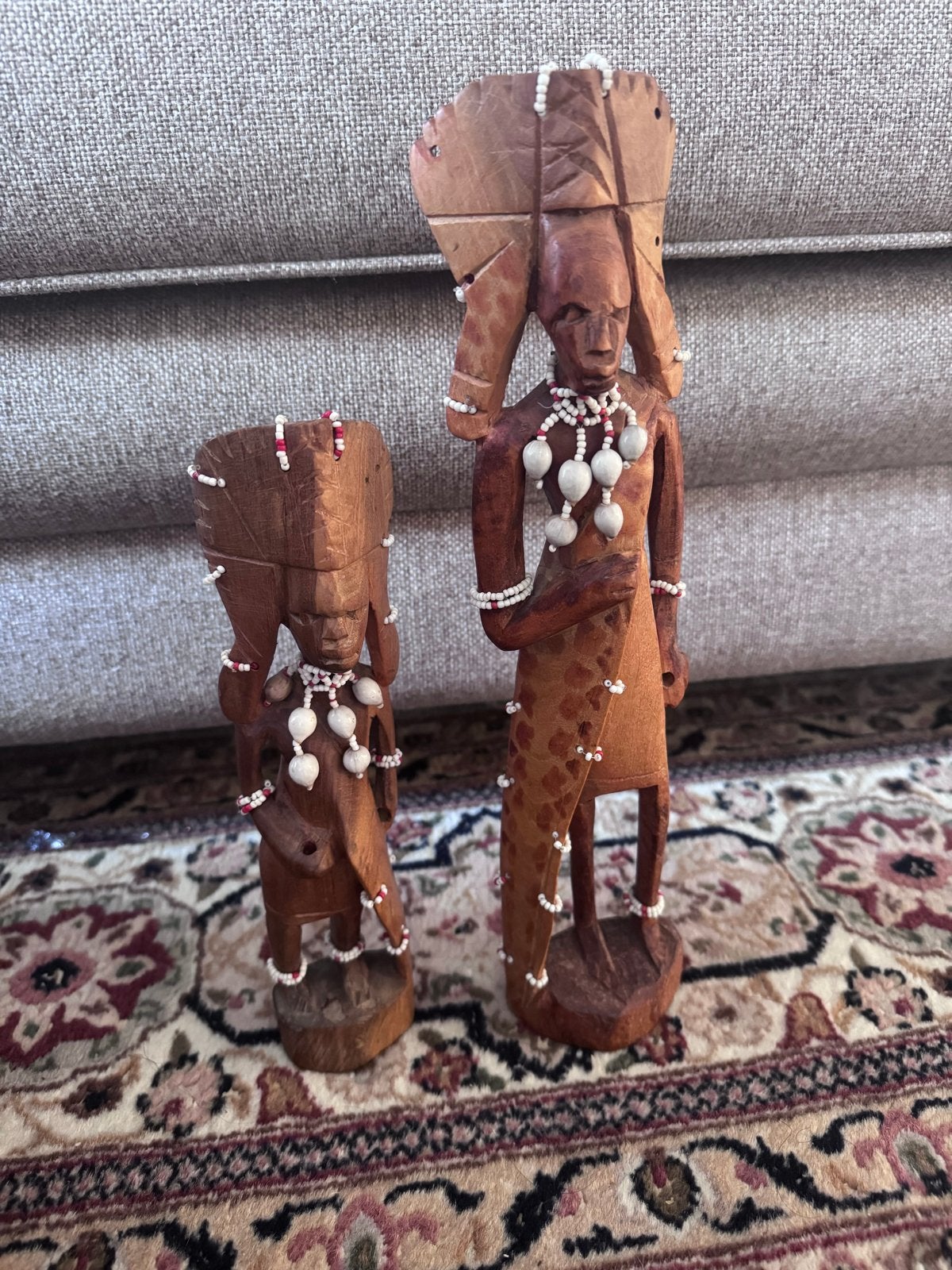 Vintage Haïtiaanse houten beelden, set van 2, folk art, Groep mensen, Ophalen of Verzenden, Handgemaakt, 20 - 50 cm