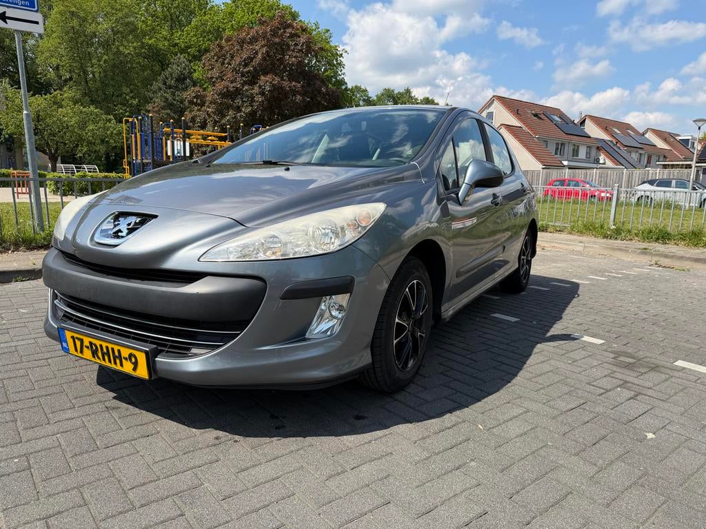 Peugeot 308 2010 | Airco | Cruise | Bluetooth | APK 2027, Auto's, Peugeot, Voorwielaandrijving, Euro 5, 4 cilinders, 1650 kg
