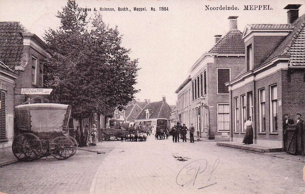 Meppel type fotokaart - Noordeinde (zeer levendig!) 1910, Ophalen of Verzenden, Voor 1920, Gelopen, Drenthe