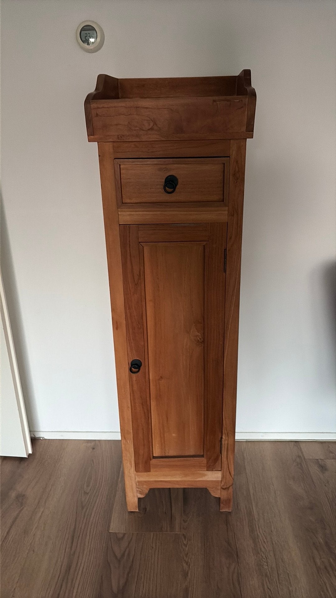 Teak hout kastje 38 d 38 b 138 h, Ophalen, 25 tot 50 cm