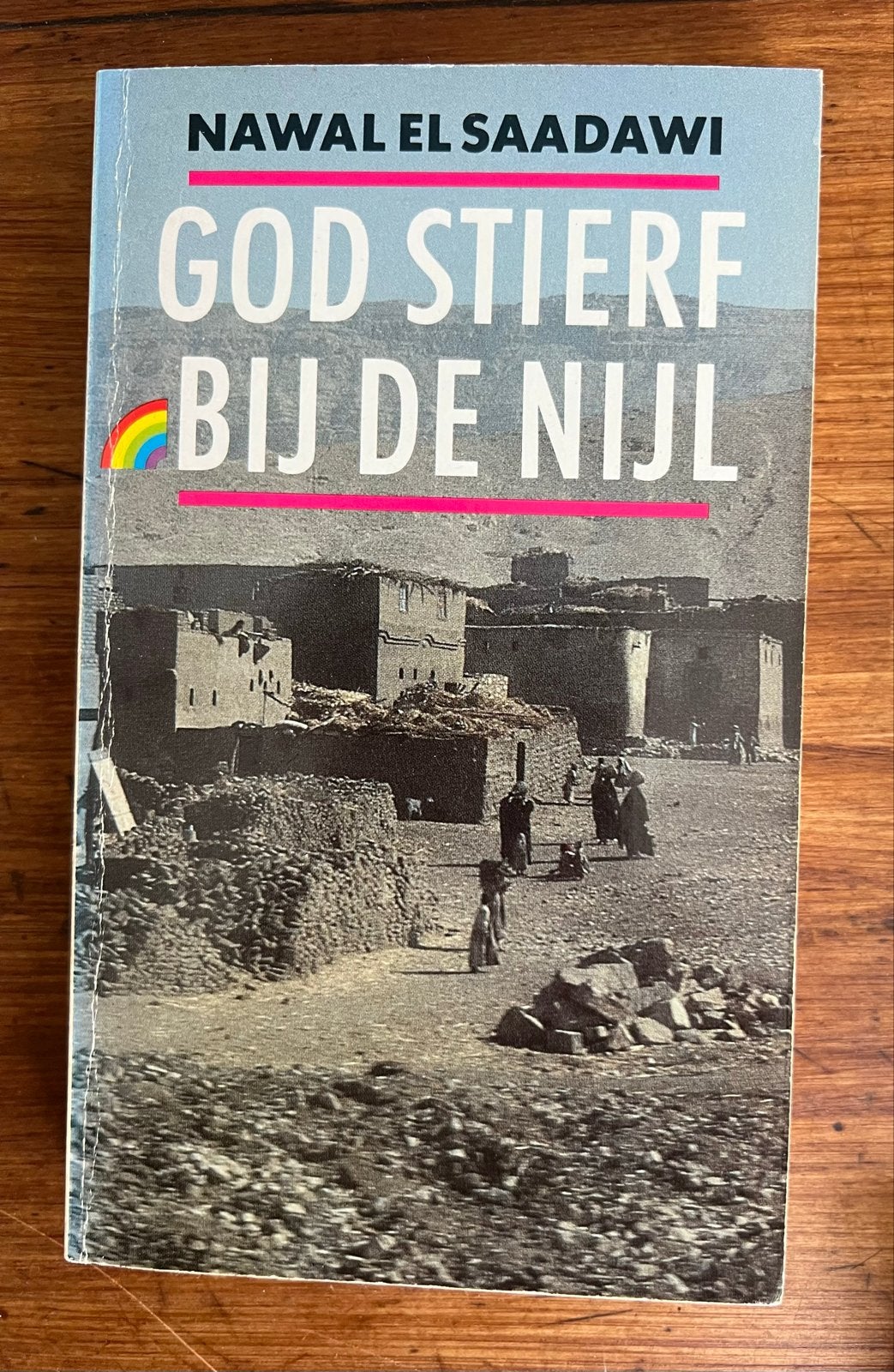 God Stierf Bij De Nijl - Nawal El Saadawi, Ophalen of Verzenden, Gelezen, Wereld overig