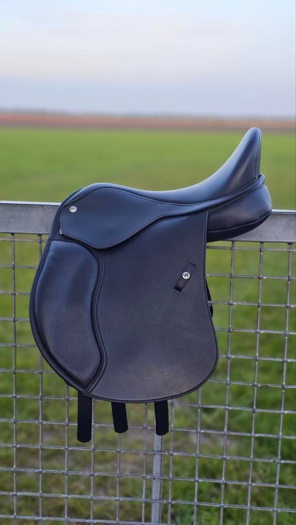 Wintec pony hart 500 vzh 15 inch, Dieren en Toebehoren, Paarden en Pony's | Zadels, Ophalen, Zo goed als nieuw