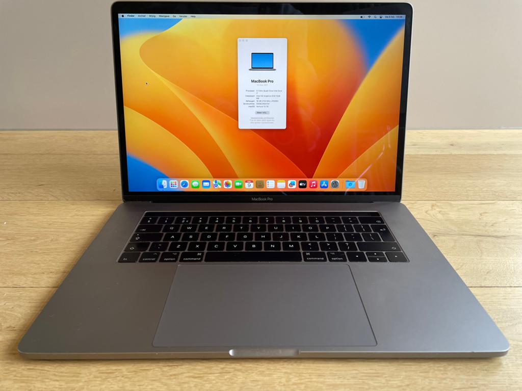 Prachtige MacBook Pro 15" A1707, 1TB opslag, Gebruikt, 2 tot 3 Ghz, 15 inch, Ophalen