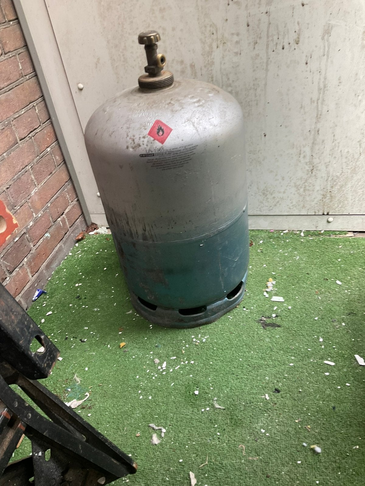 Gasfles,leeg makkelijk als reserve, Ophalen of Verzenden, Zo goed als nieuw