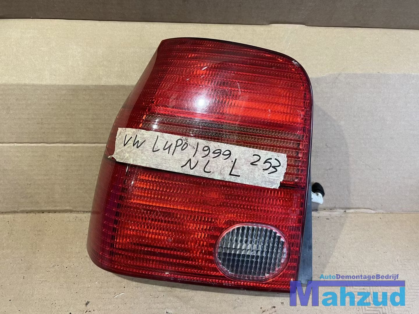 VW LUPO links ACHTERLICHT left backlight, Gebruikt, Volkswagen, Volkswagen AG, Berliner Ring 2
38440  Wolfsburg, DE