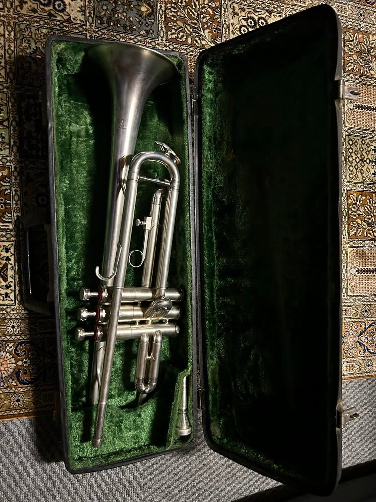Vintage B&H Regent Trompet met Koffer, Ophalen, Gebruikt, Bes-trompet, Met koffer