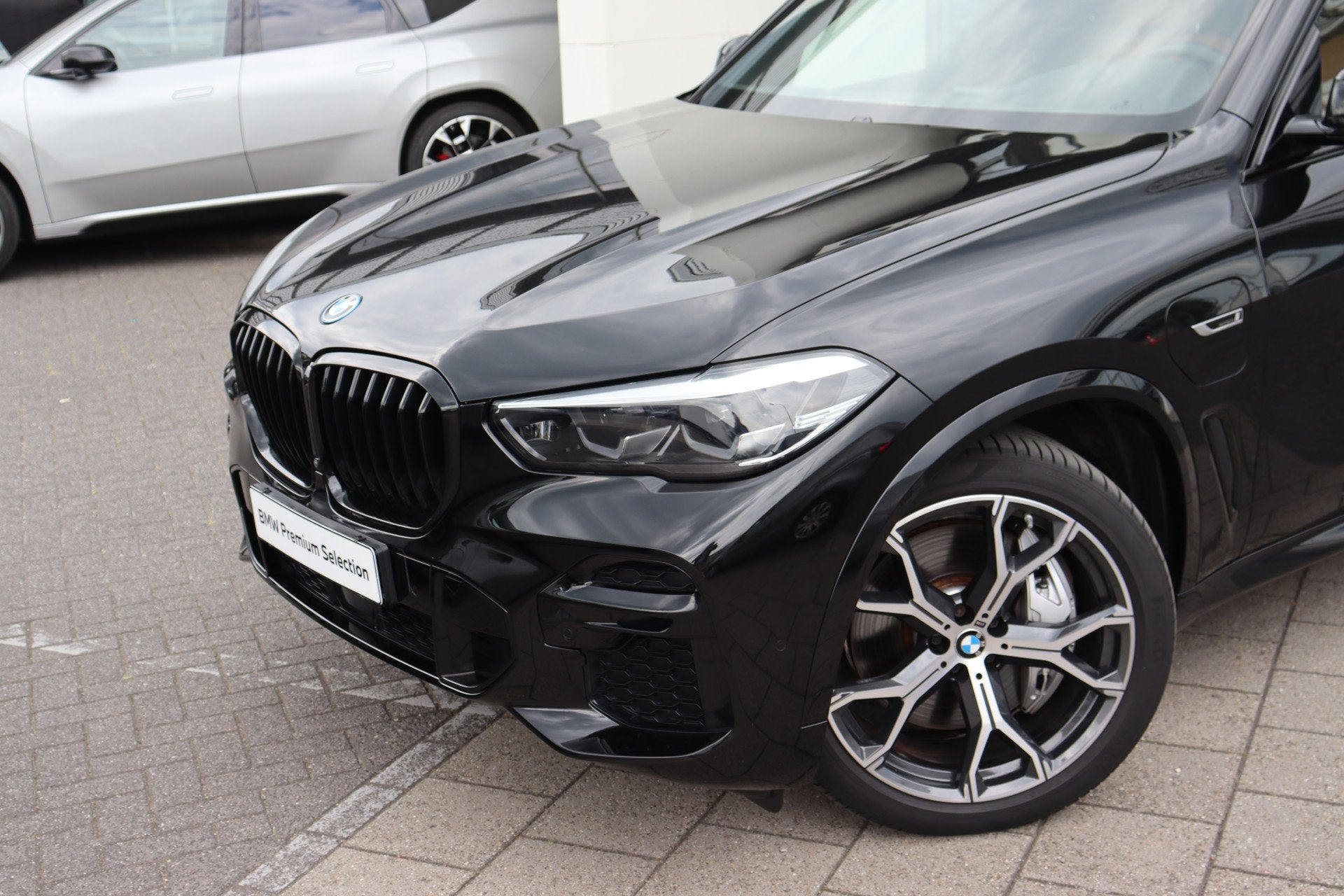 BMW X5 xDrive45e High Executive M Sport Automaat / Panoramad, Gebruikt, X5, Met garantie (alle), Zwart