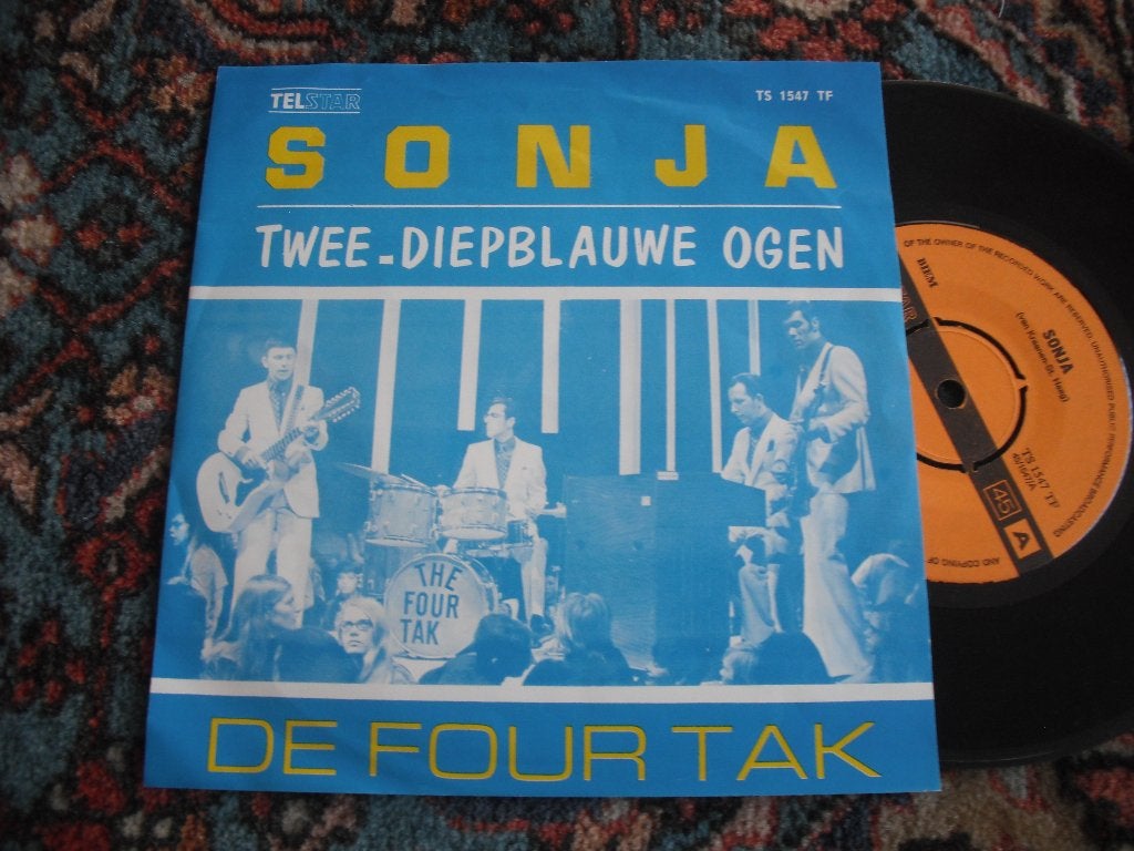 De Four Tak - Sonja / Twee Diepblauwe Ogen., Ophalen of Verzenden, Zo goed als nieuw, 12 inch, Levenslied of Smartlap