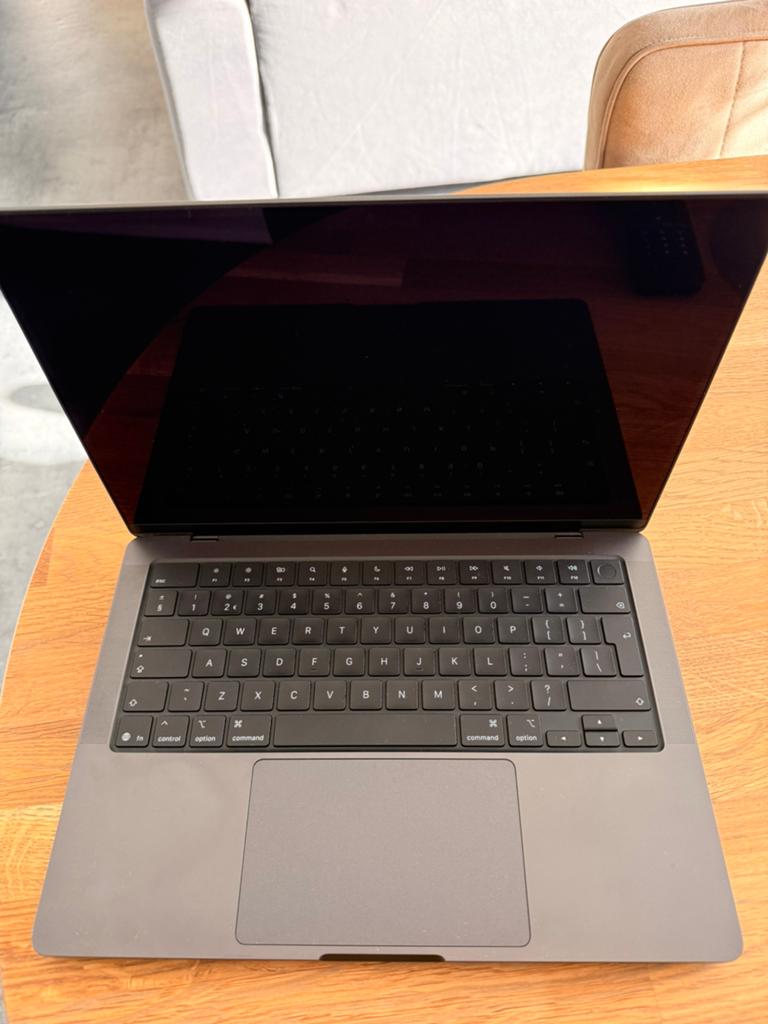 MacBook Pro M5, 512GB, 16GB RAM 2025 - Nieuwstaat, Computers en Software, Apple Macbooks, MacBook Pro, Qwerty, Overige groottes