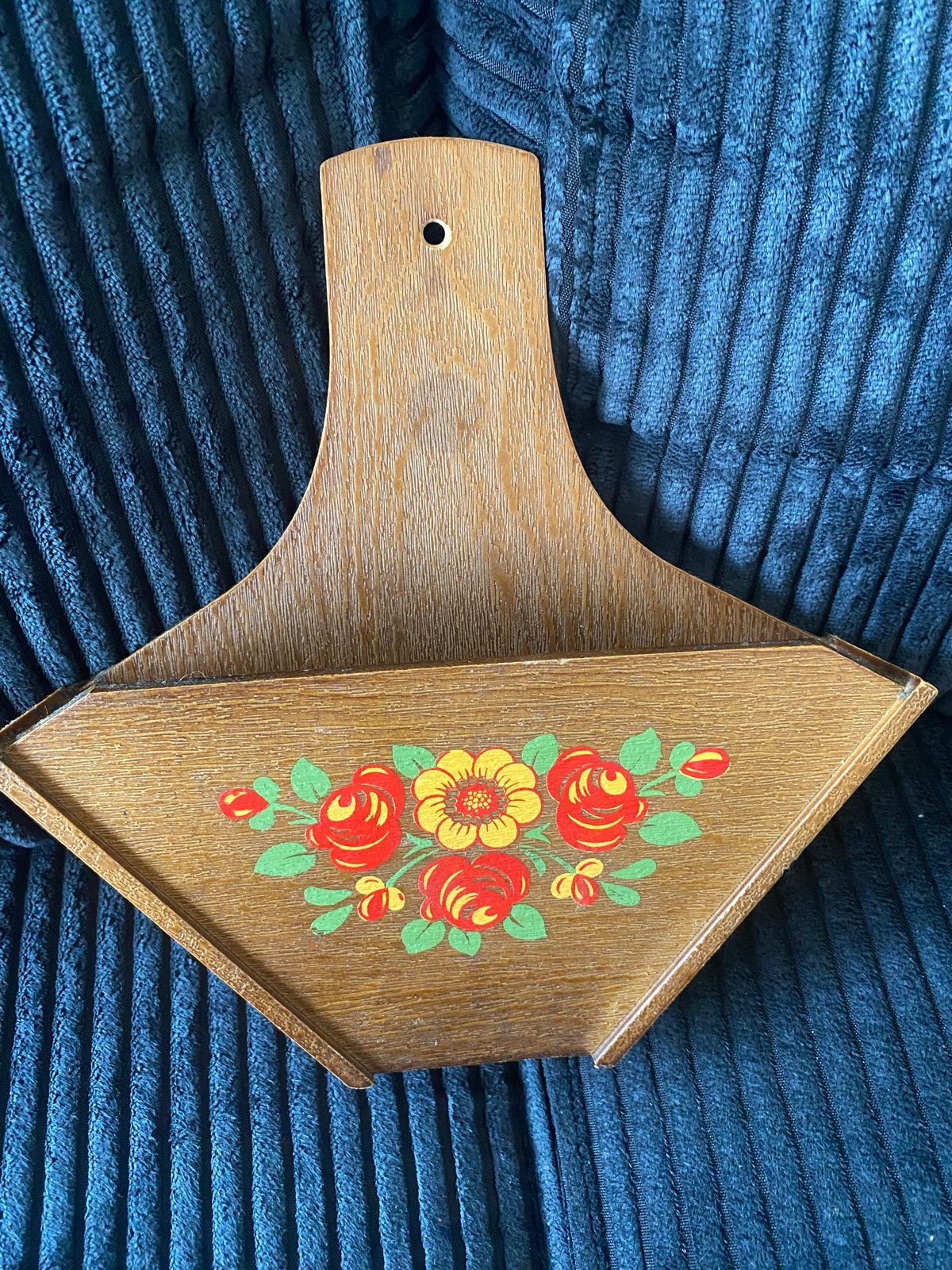 Vintage houten koffiefilterhouder met bloemmotief, Ophalen of Verzenden