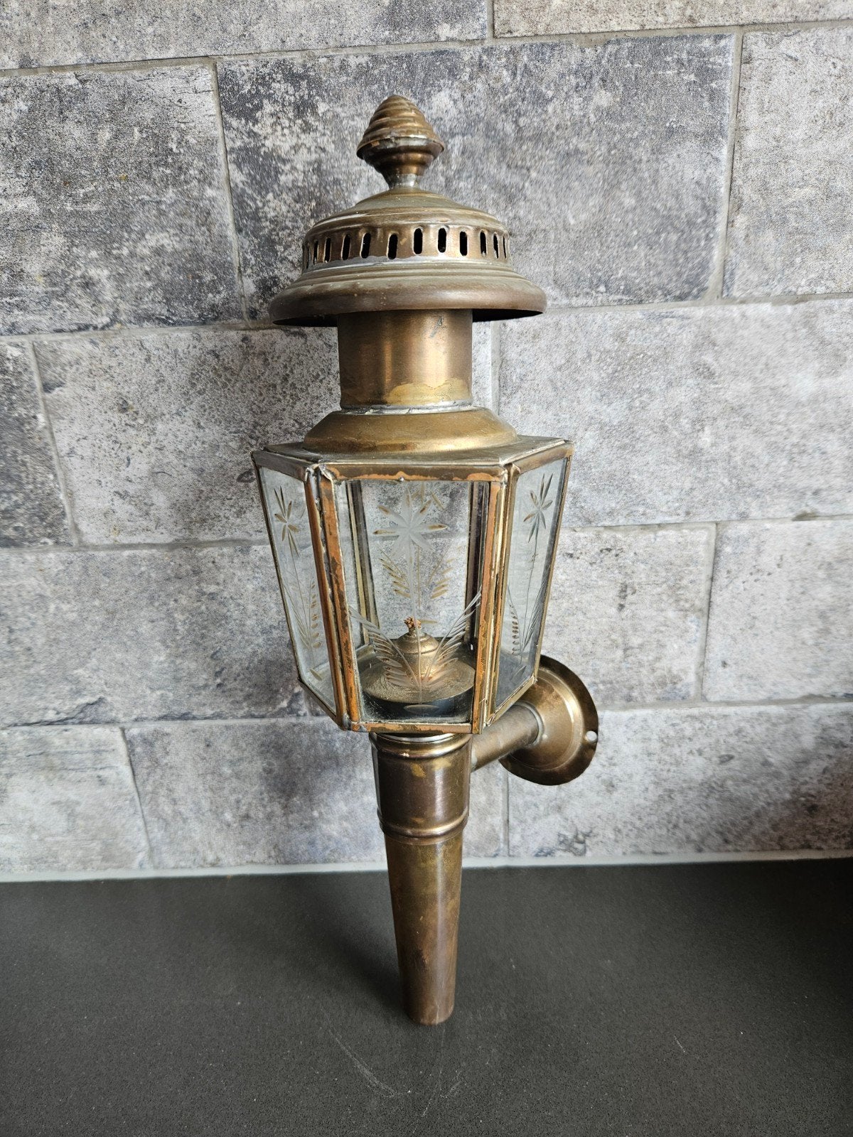 Antieke koperen koetslamp met geëtst glas, Antiek en Kunst, Ophalen of Verzenden