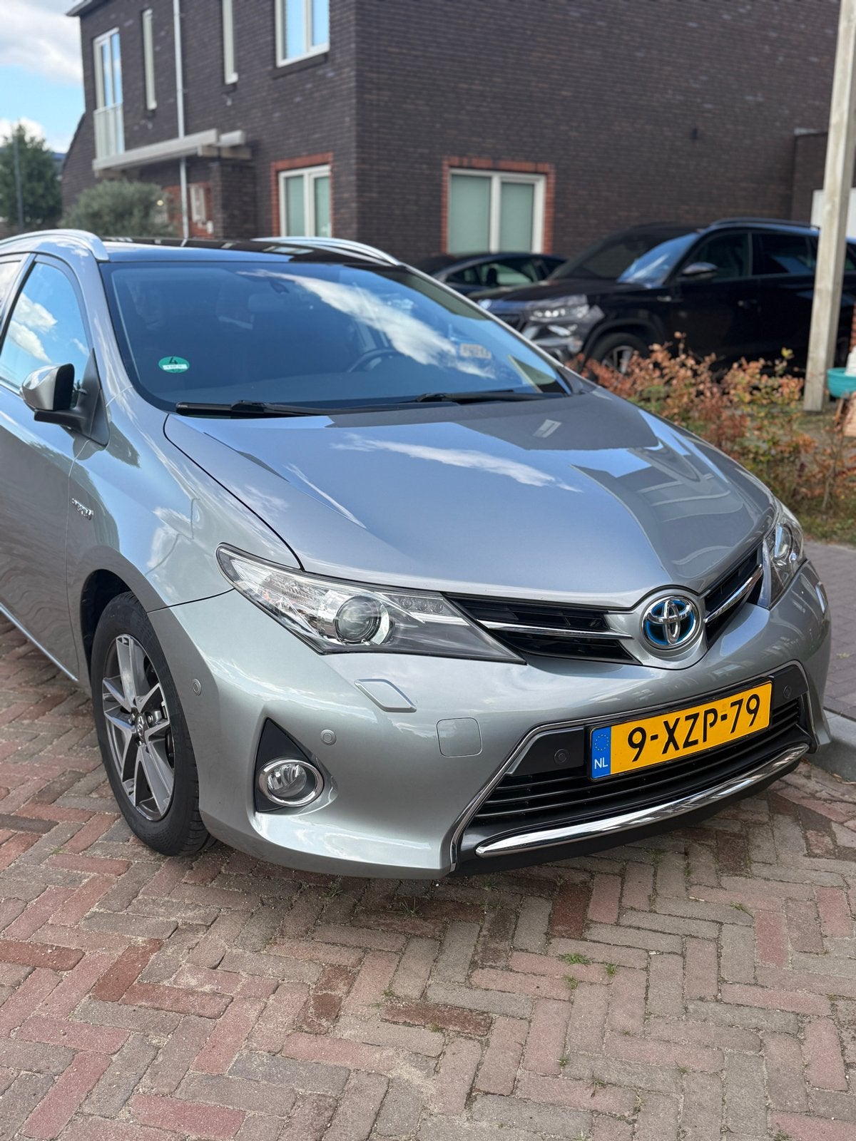 Toyota Auris 1.8 Hybrid - nieuwe hybride pakket+Apk