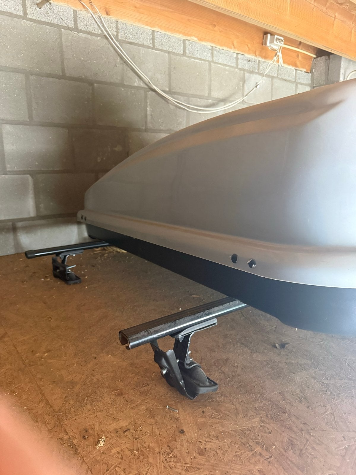 Dakkoffer met dragers voor BMW E60 (sleutels ontbreken), Auto diversen, Dakkoffers, Ophalen, Gebruikt