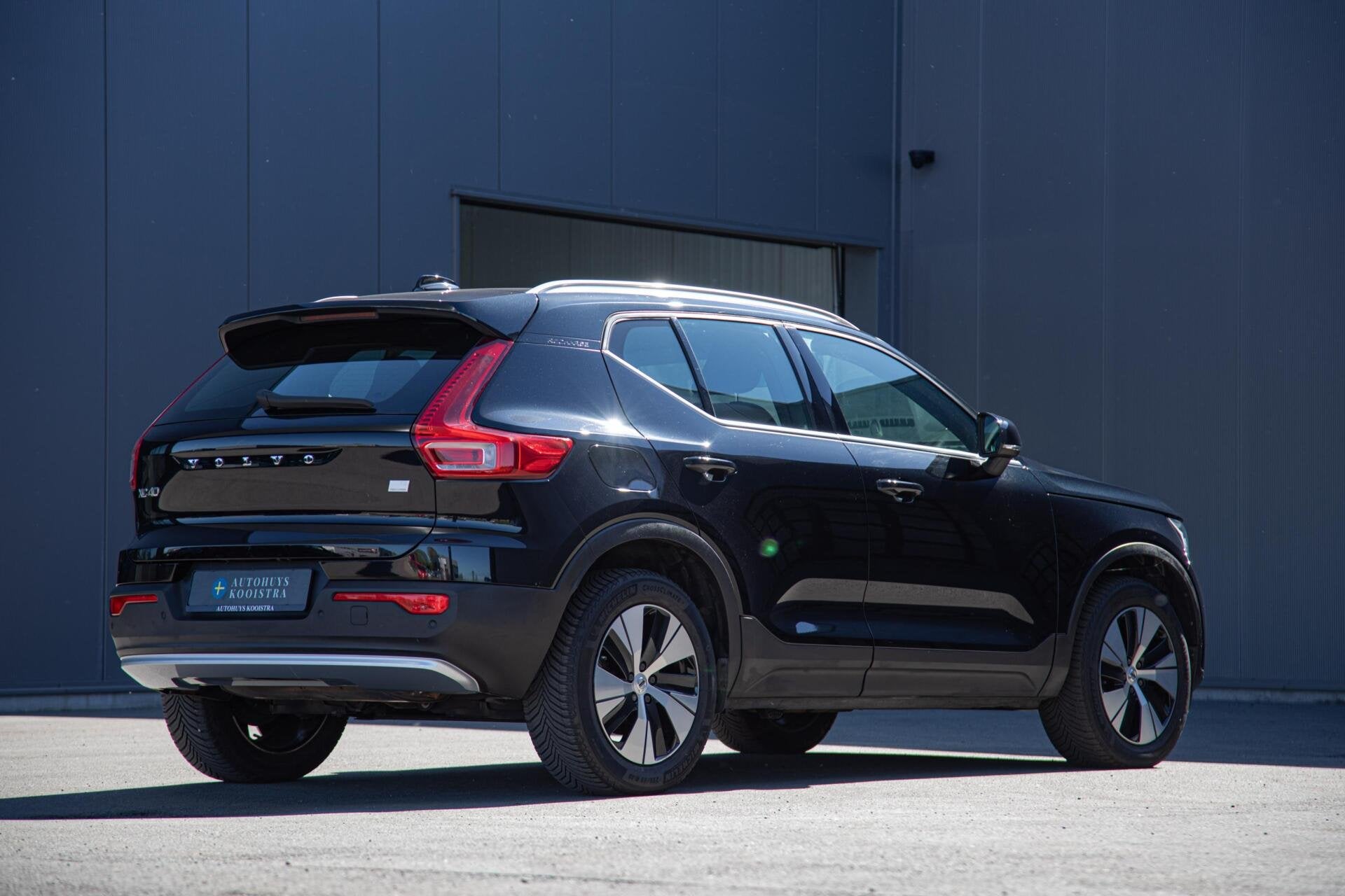 Volvo XC40 1.5 T5 Plug-in hybrid Core Bright Facelift Keyles, Stof, Gebruikt, Zwart, Automatische klimaatregeling