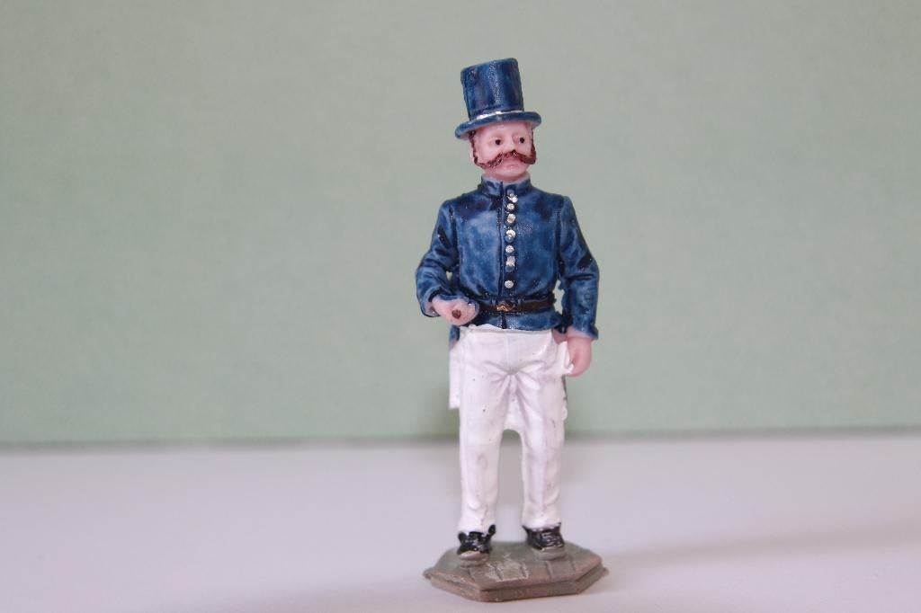 politieman Lemax  voor kerstdorp, Diversen, Kerst, Ophalen of Verzenden, Gebruikt