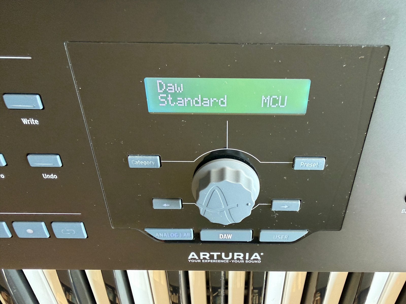 Foto 8 van Arturia Keylab 61 MKII MIDI Controller - Zo goed als nieuw