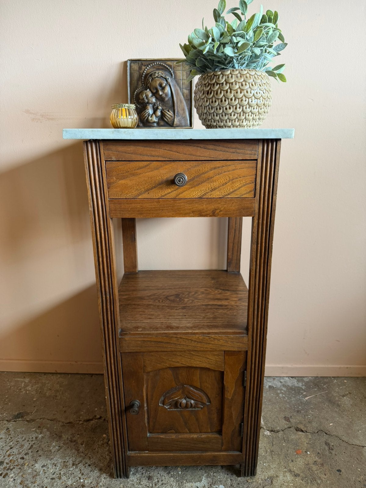 Vintage houten kastje eik met wit marmeren blad, Huis en Inrichting, Ophalen, Gebruikt