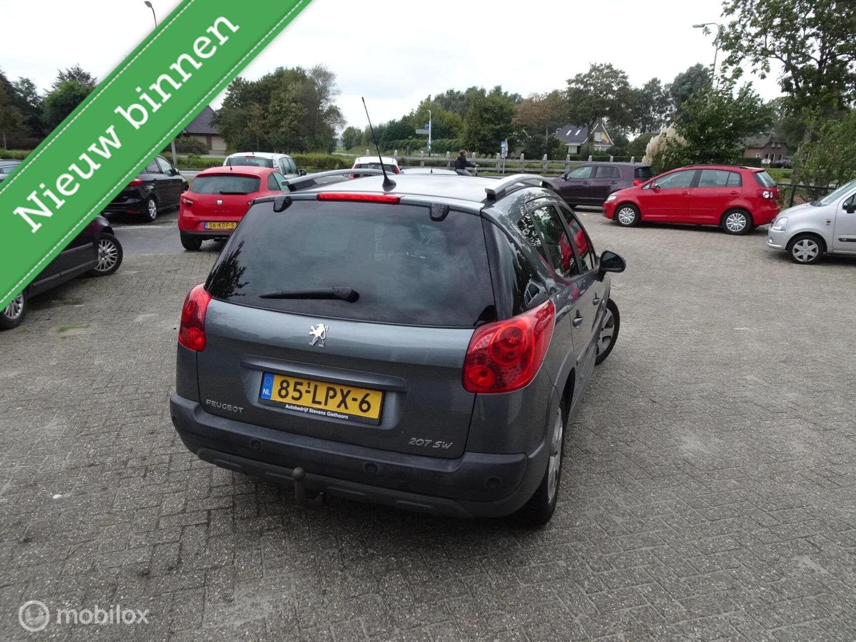 Peugeot 207 SW 1.6 VTi Blue Lease Executive, Voorwielaandrijving, Euro 5, Gebruikt, Zwart