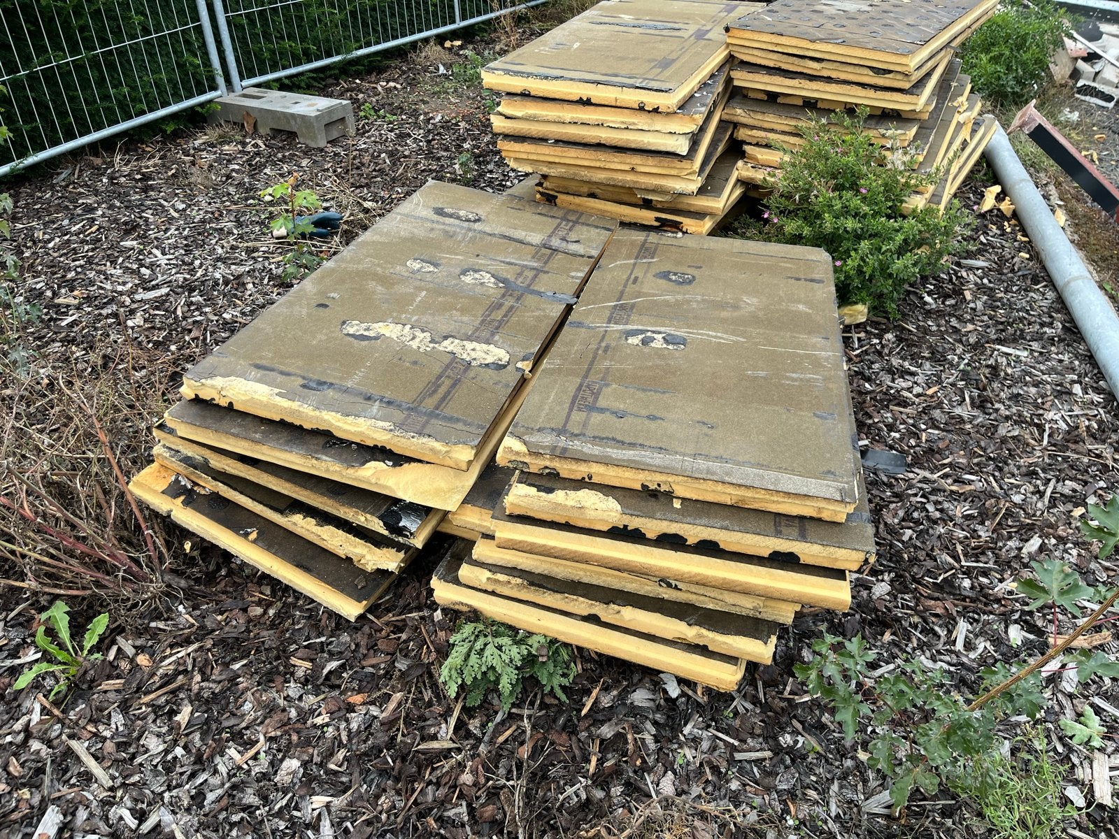 GRATIS PIR dakisolatie met bitumen 60x120 cm 5cm dik ca. 200, Doe-het-zelf en Verbouw, Isolatie en Afdichting, 4 tot 8 cm, Gebruikt