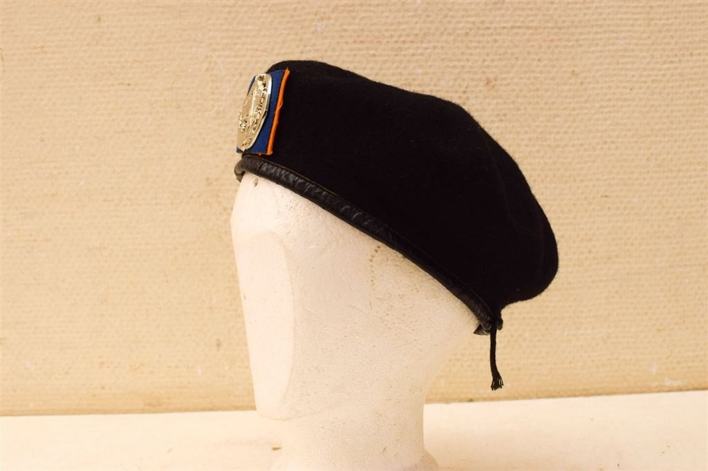 Baret met Embleem 48660, Ophalen of Verzenden, Gedragen