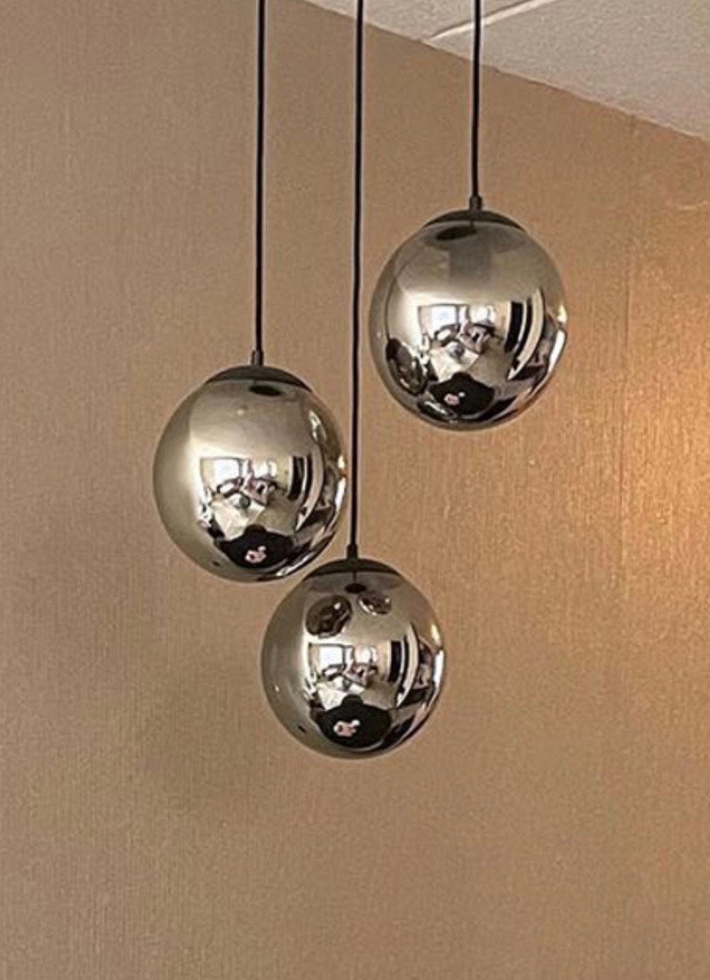 Hanglamp Zwart met Smoke Glas 3-lichts - Zo goed als nieuw, Huis en Inrichting, Lampen | Hanglampen, Ophalen of Verzenden, Zo goed als nieuw