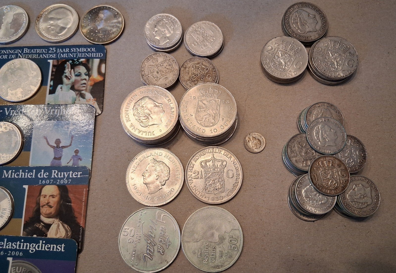lot met Nederlandse zilveren munten 1kg voor Spot, Ophalen of Verzenden, Overige waardes, Setje, Zilver