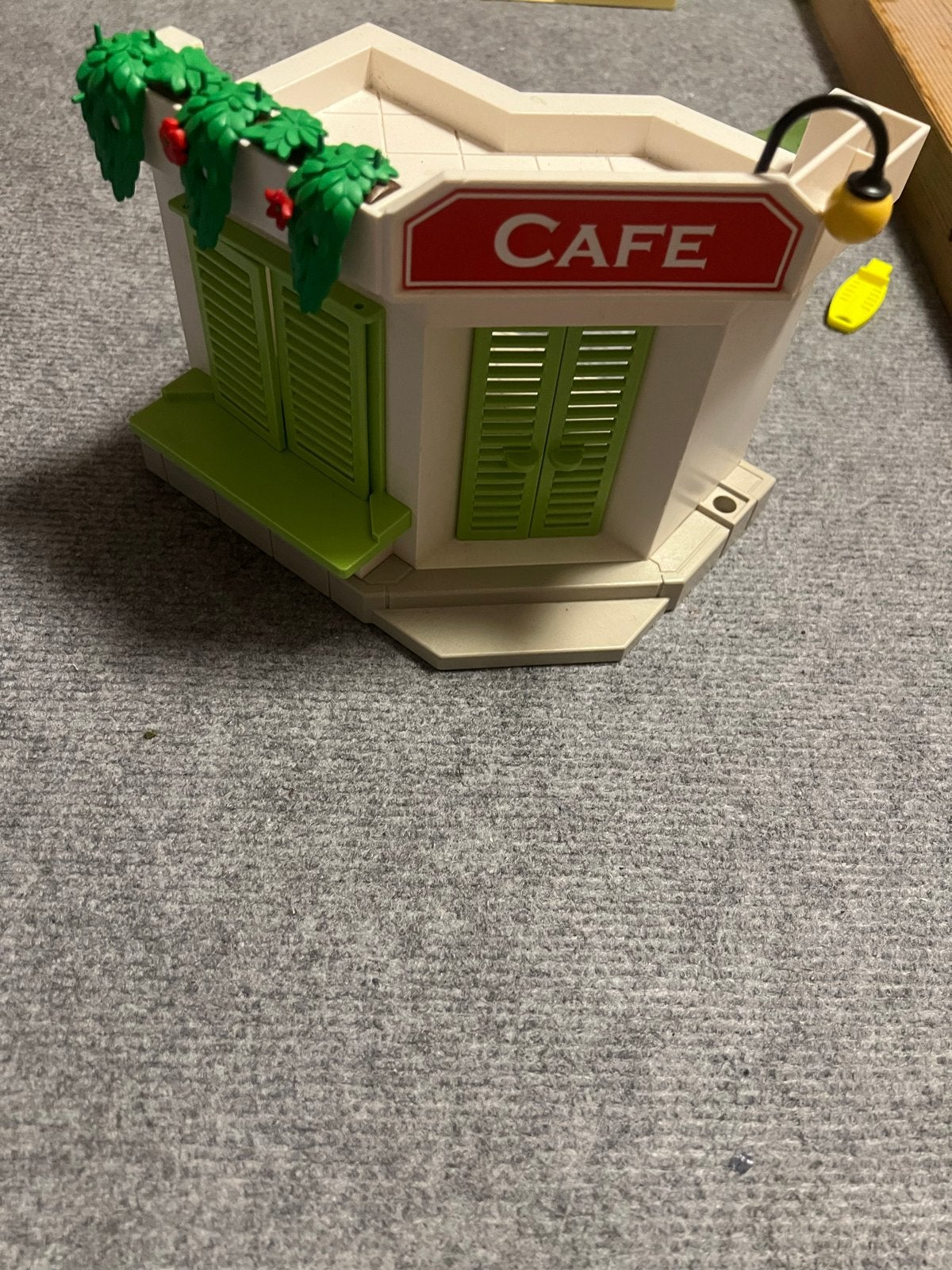 Foto 4 van Grote partij Playmobil: Hotel, Ziekenhuis, Zwembad, Camper