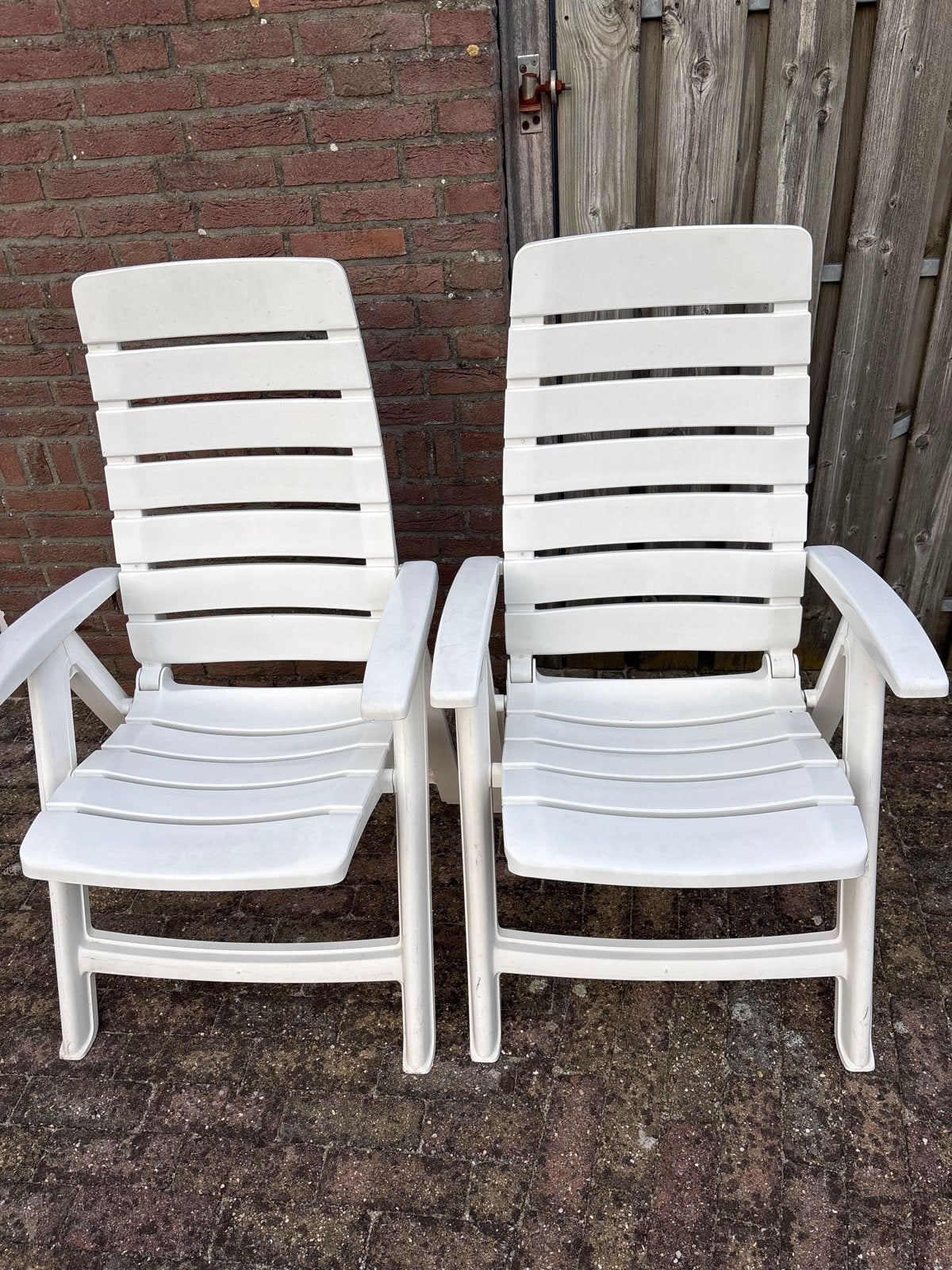 2x Hartman Ambassador Club tuinstoelen wit, Ophalen, Gebruikt, Kunststof, Verstelbaar