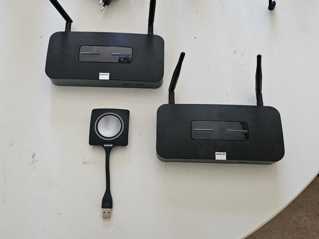 Barco ClickShare Mini CSM-1 | Inclusief Button + Antennes, Computers en Software, Presenters, 12trade.com, Gebruikt, Ophalen of Verzenden