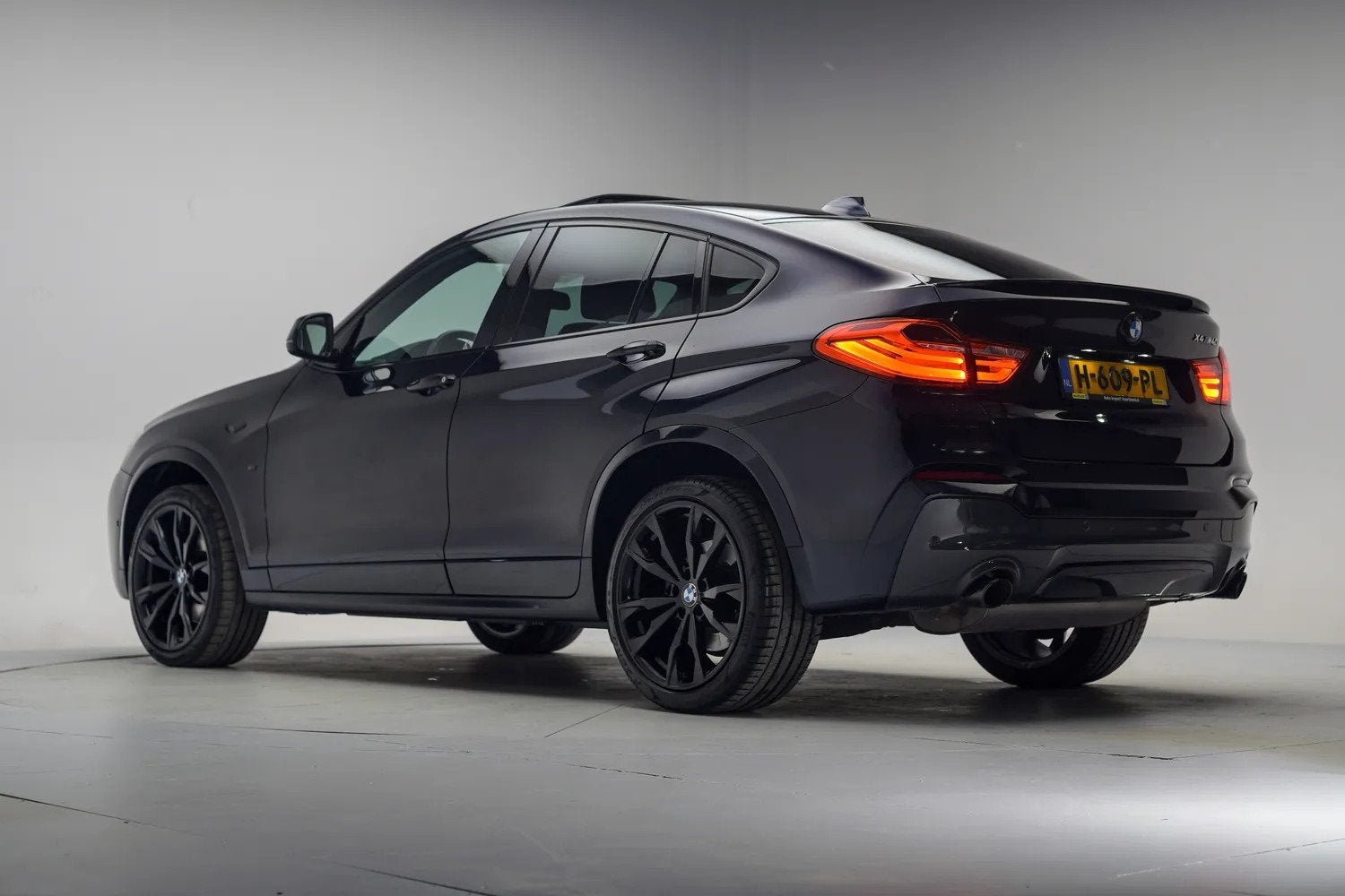 BMW X4 M40i High Executive [ Schuifdak Leder Navi prof. ], Auto's, Automaat, Automatische klimaatregeling, Gebruikt, 2000 kg