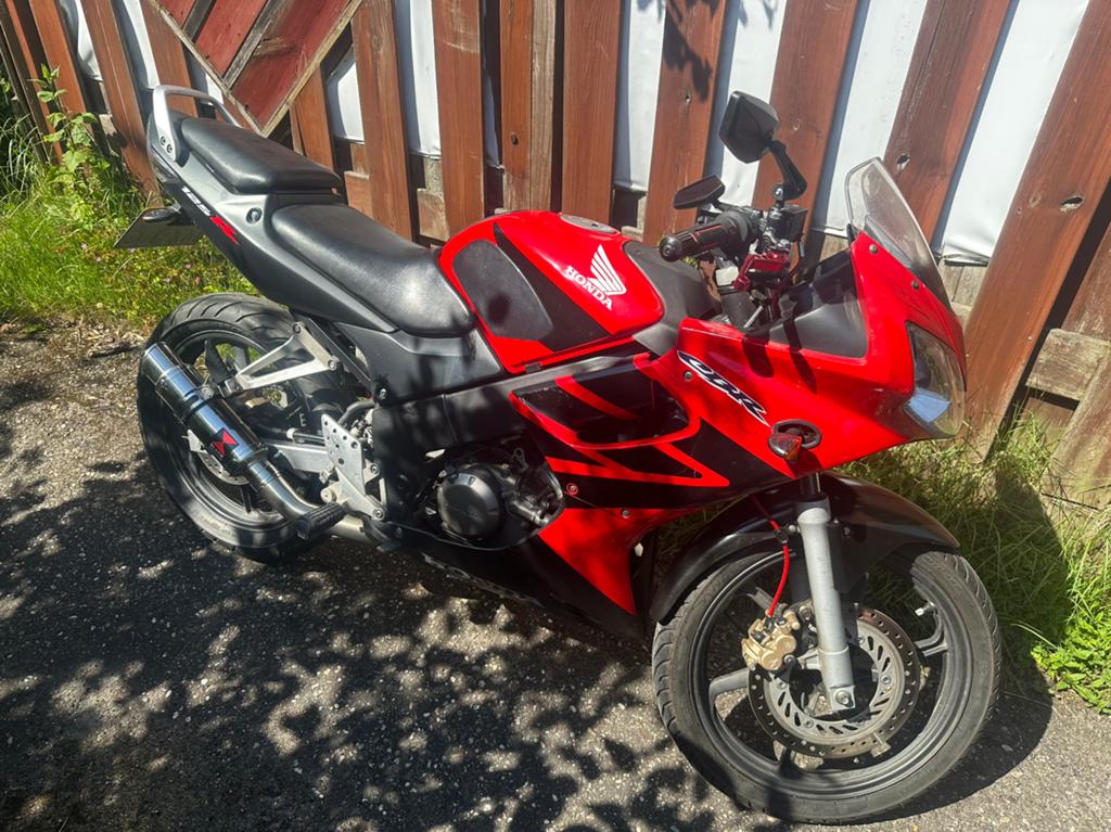 Honda cbr125r, Motoren, Sportuitlaat, Gebruikt, 125 cc, 11 kW of minder
