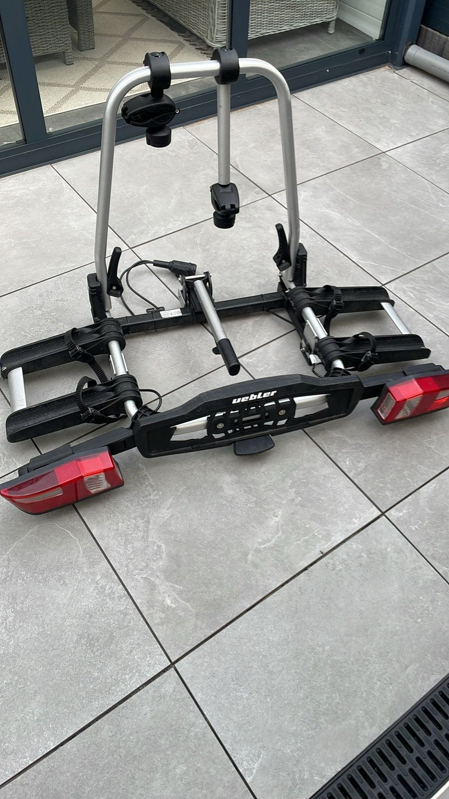 Uebler X21- S fietsendrager voor 2 elektrische fietsen, Auto diversen, Fietsendragers, Ophalen, Zo goed als nieuw, 2 fietsen, Trekhaakdrager