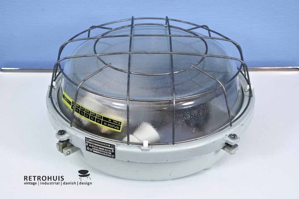 Xl plafondlamp nieuwstaat 1960s new old stock industrieel, Ophalen of Verzenden, Zo goed als nieuw, Metaal