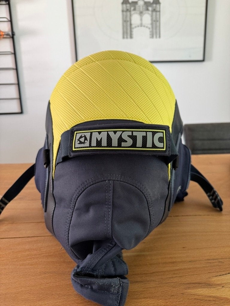 Mystic Aviator trapeze harness maat M, Watersport en Boten, Kitesurfen, Gebruikt, Trapeze, 4 m² of minder, Geen board, Ophalen of Verzenden